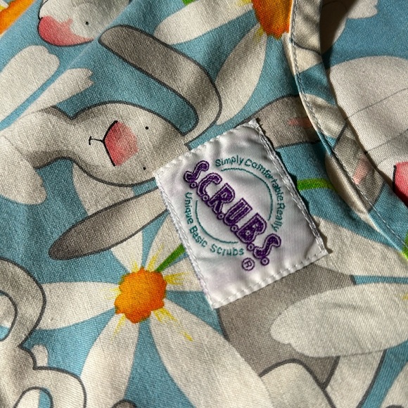 S.C.R.U.B.S. Blue Rabbit & Flower Patterned Scrub Top - Picture 4 of 5